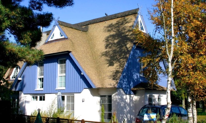 Zingst Apartment | Rosenberg-Siedlung 21 - Modern vacation home in a fantastically quiet location!