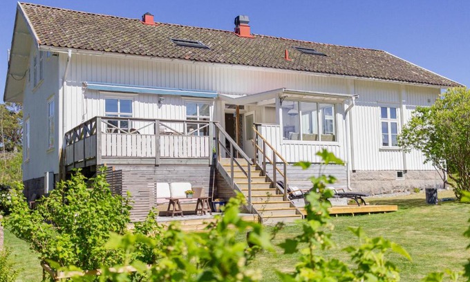 Grebbestad Bed & Breakfast | Rosenhill Bed & Breakfast