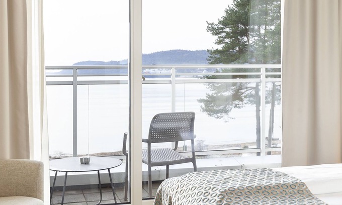 Lyngdal Hotel | Rosfjord Strandhotell