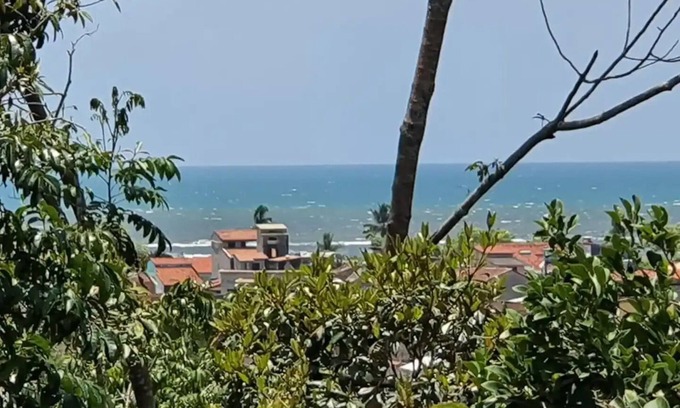 Itacare House | Rosi Hill: Bangalô com piscina e vista para o mar