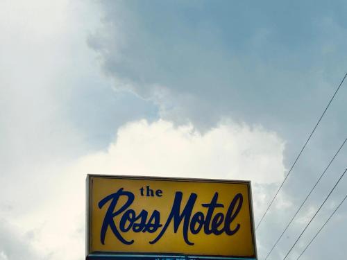 Williamston Hotel | Ross Motel