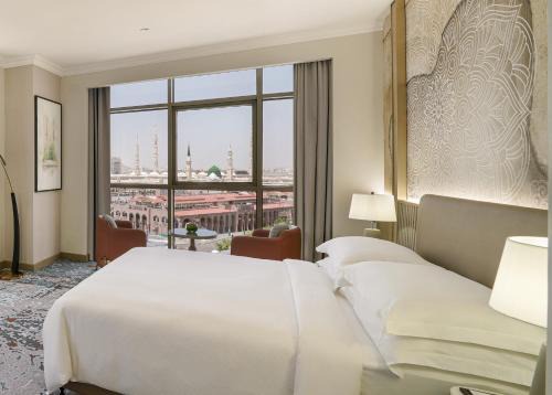 Medina Hotel | Rotana Al Manakha Madinah