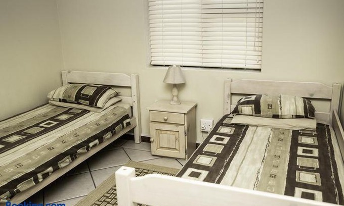 West Beach House | Rothesay House