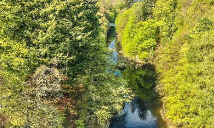 Killiecrankie Cottage | Rothwell Cottage - sleeps 6 guests in 3 bedrooms