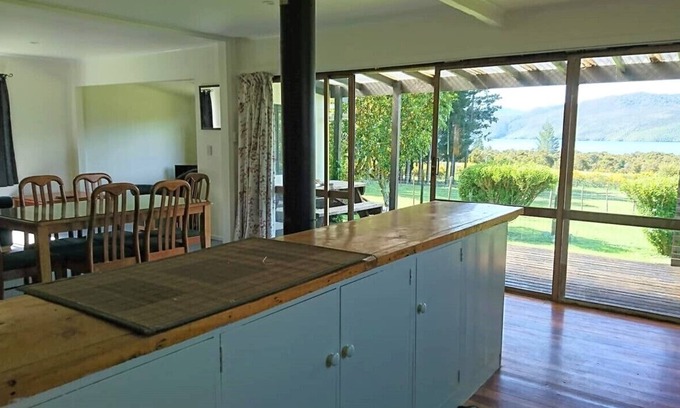 Rangipo House | Rotoaira Retreat, Lake Rotoaira