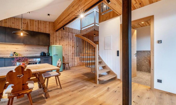 Renon Apartment | Rotwandterhof Wohnung Bienenstock