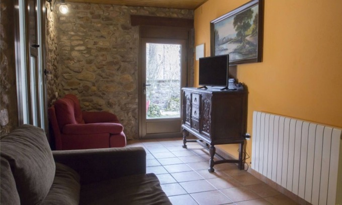 Les Iglesies Apartment | Roure Apartment (Casa Mosén Batista)