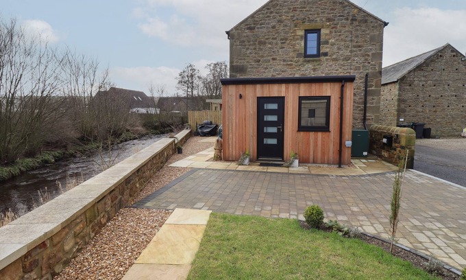 Bellingham House | ROWAN BARN, family friendly, country holiday cottage in Bellingham