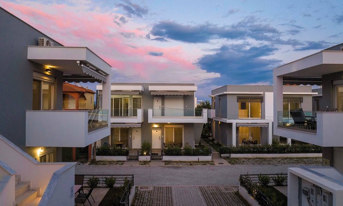 Paralia Ofryniou Villa | Roxani Two - Bedroom Duplex with Garden, Roxani Residential Complex