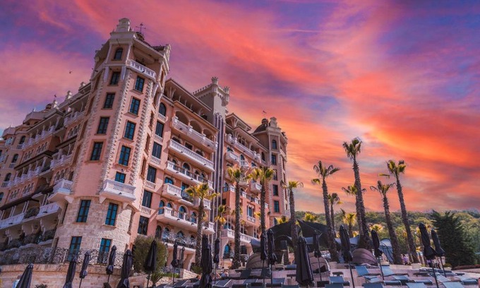 Elenite Hotel | Royal Castle Design & SPA