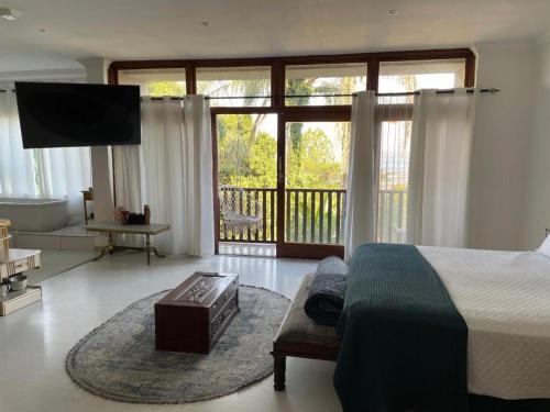 Schoemansville House | Royal Castle Views