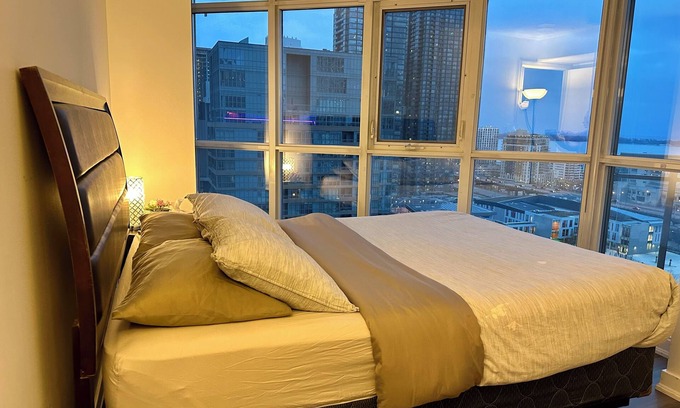 CityPlace Apartment | Royal Corner Suite
