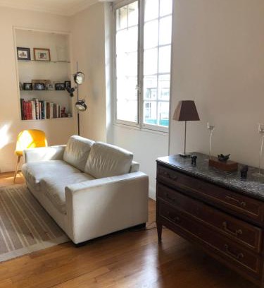 Blois Apartment | Royal