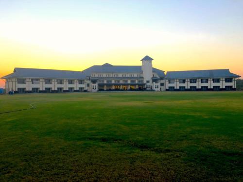 Dapoli Resort | Royal Goldfieldd Club Resort Ltd