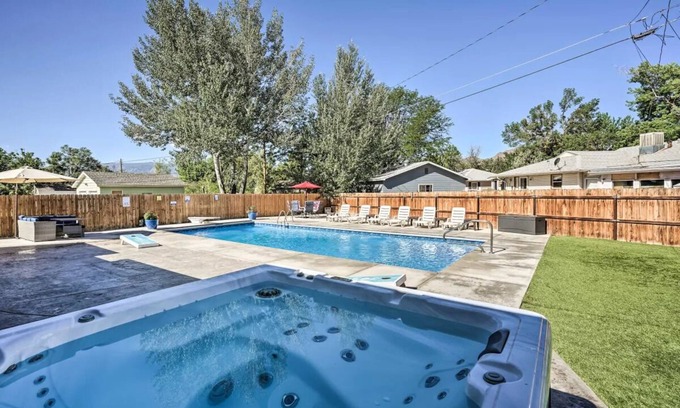 Canon City House | Royal Gorge Pool House- Heated Pool & Hot Tub!