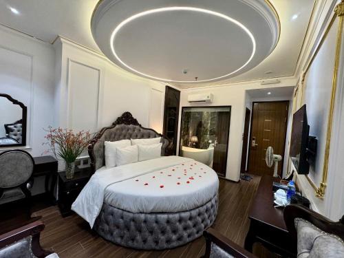 Thanh Tri Hotel | Royal Hanoi Hotel