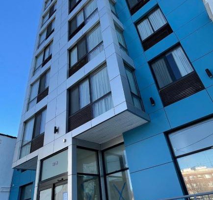 Baychester Hotel | Royal Hotel Bronx