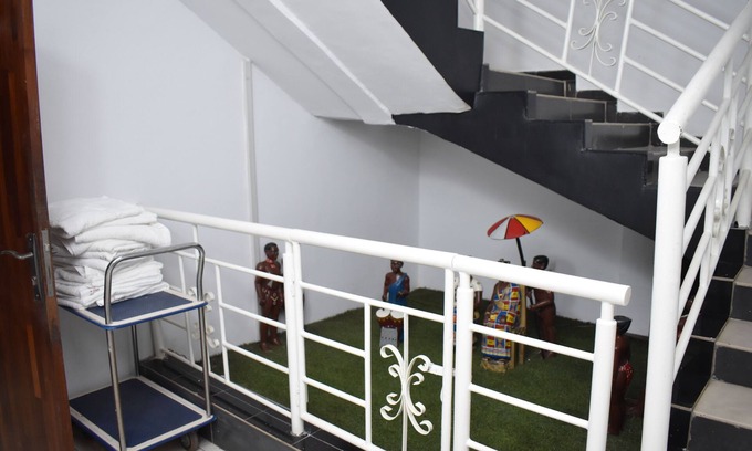 Angre Hotel | Royal Hotel Residence