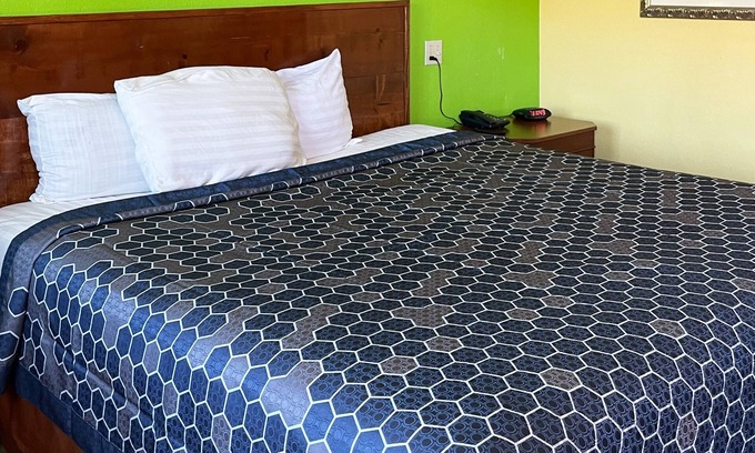 Linden Hotel | Royal Inn Linden