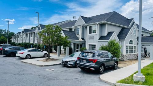 Midvale Hotel | Royal Inn Midvale
