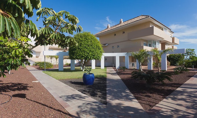 Complejo turistico Amarilla Golf Apartment | Royal Marina Golf with wifi & pool