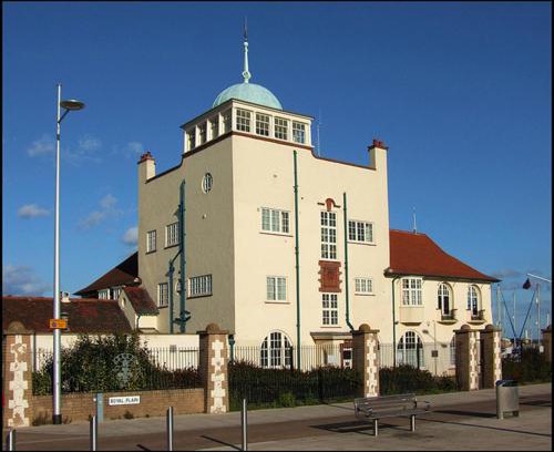 Lowestoft Hotel | Royal Norfolk & Suffolk Yacht Club