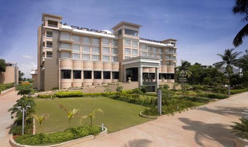 Kamalapur Hotel | Royal Orchid Central Kireeti Hampi, Hospet