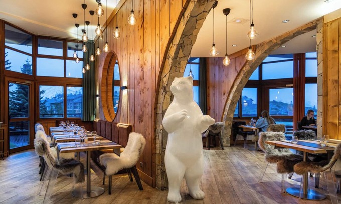 Jeux Hotel | Royal Ours Blanc Boutique Hôtel & Spa