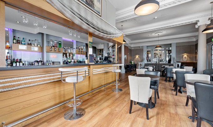 West Cliff Hotel | Royal Whitby