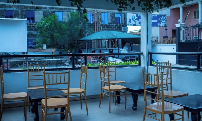 Igwuruta Hotel | Royal Winners Hotel