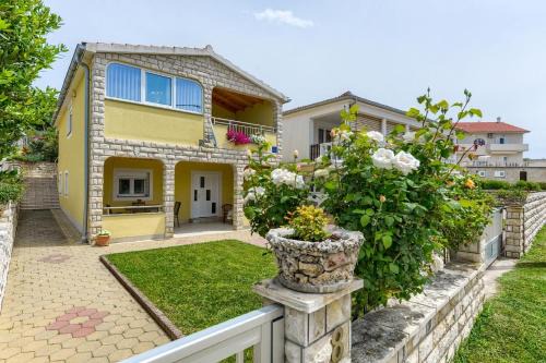 Ljubac Apartment | Rozza Pia