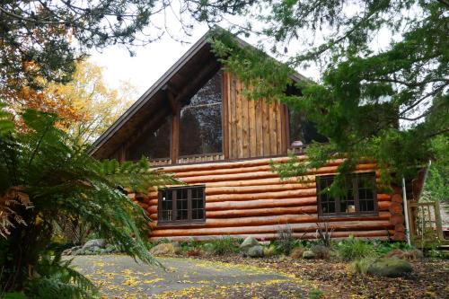 Raetihi House | Ruapehu Log Lodge