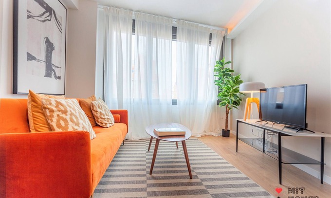 Ciudad Lineal Apartment | Rubik X apartment in Madrid