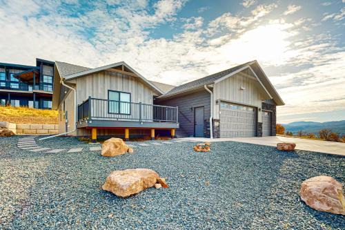 Sturgis House | Ruddy's Cabins