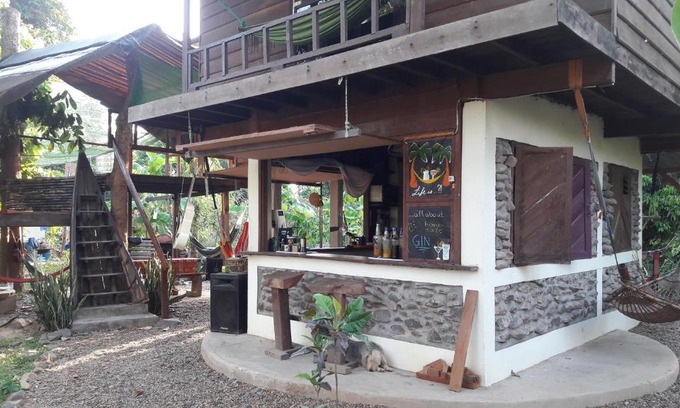 Don Det House | Rudi Mental Holiday Lodge