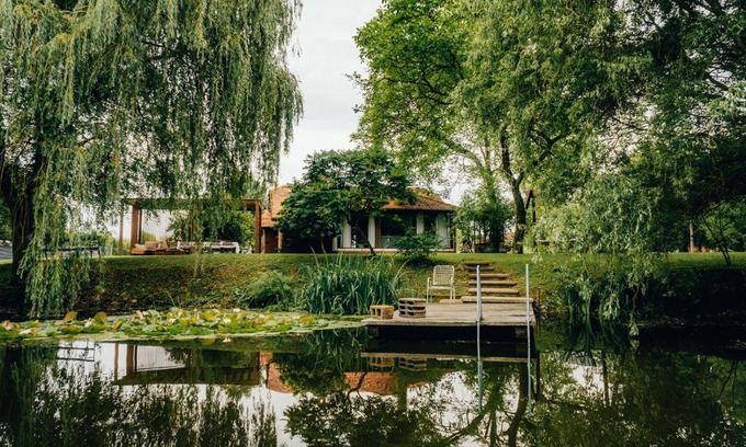Andrijasevci House | Rudine 41 - Off-Grid Riverside Home