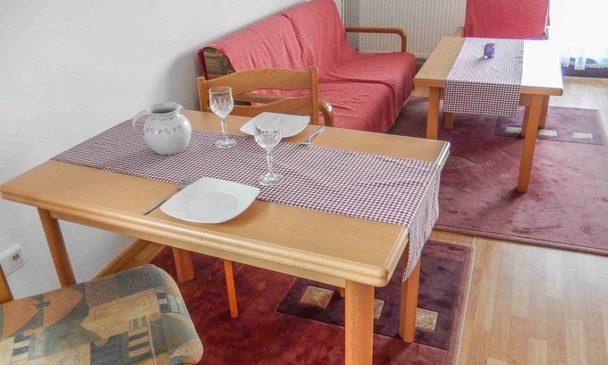 Ruhstorf Apartment | Ruhig gelegene FeWo (48qm) mit Balkon & Blick auf die Morgensonne