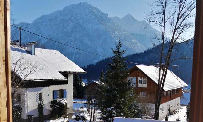Bad Oberdorf Condo | Ruhige Ferienwohnungen mit Traumblick in die Berge