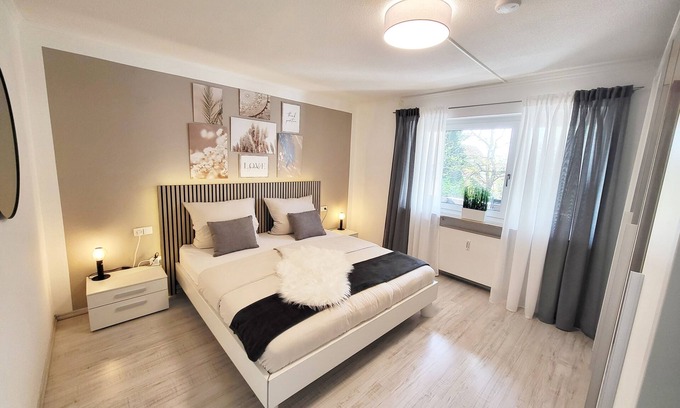 Ailingen Apartment | Ruhige, Gemütliche Ferienwohnung