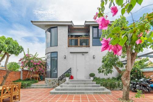 Phan Rang House | Ruhigen Legend Villa Vesta Collections
