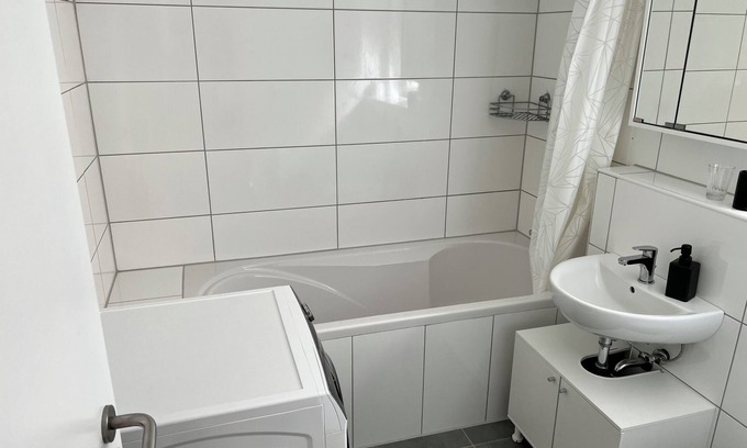 Krefeld Apartment | Ruhiges Apartment im Krefeld Zentrum Hubi2