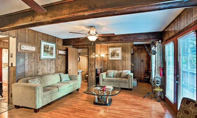 Ruidoso Cabin | Ruidoso Cabin w/Deck & Grill < 3 Mi to Race Track