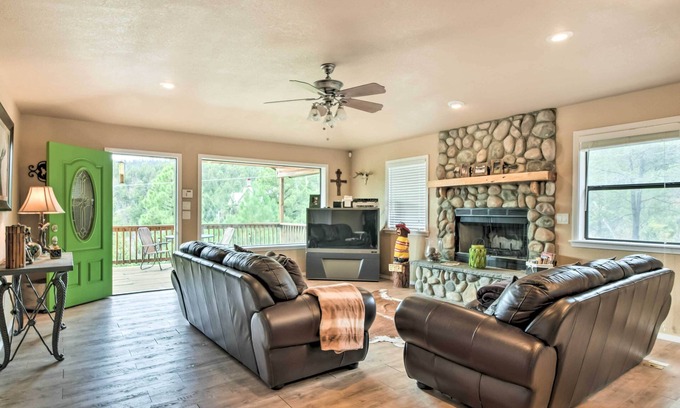 Ruidoso House | Ruidoso Home w/Deck & Grill, Near Grindstone Lake