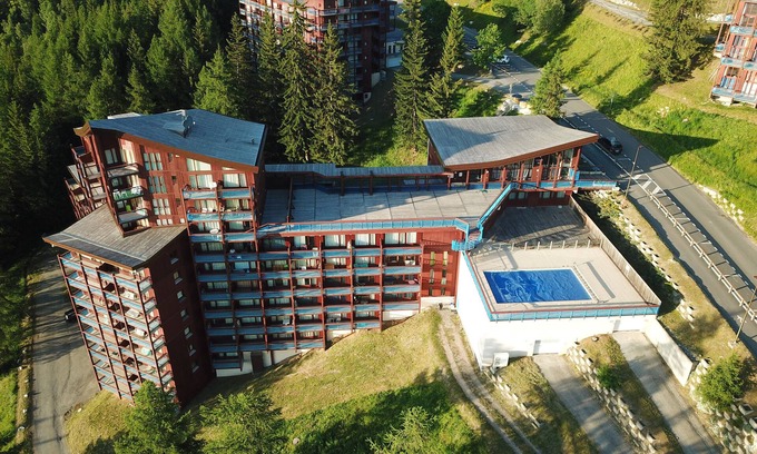 Arc-1800 Apartment | Ruitor accommodation ski holidays in the snow and summer in the mountains