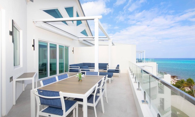 Rum Point Condo | Rum Point Resort #504 3BR Penthouse