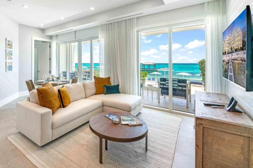 Rum Point Apartment | Rum Point Resort 105