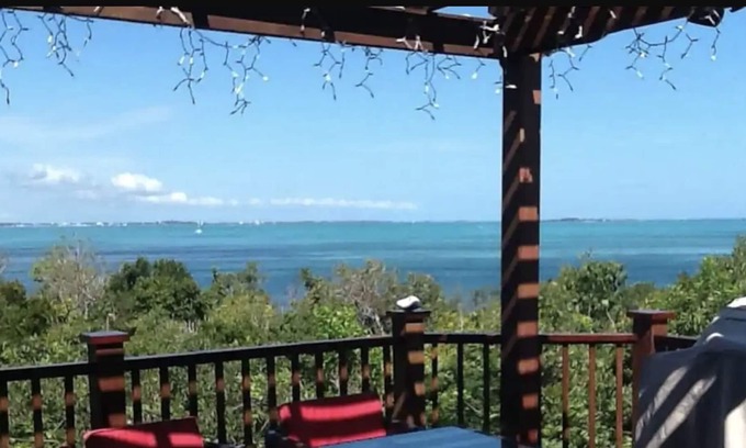 Hope Town House | Ruma Kami- A Taste of Bali & Spectacular Views
