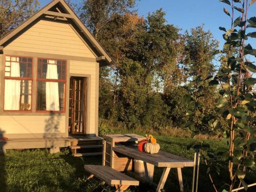 Greenwich House | Runamuk Farm Camp with a View near the Adirondacks