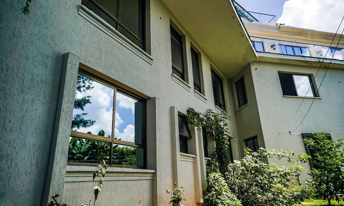 Nairobi House | Runda Spacious 7-bedroom townhome in welcoming Nairobi's best estate
