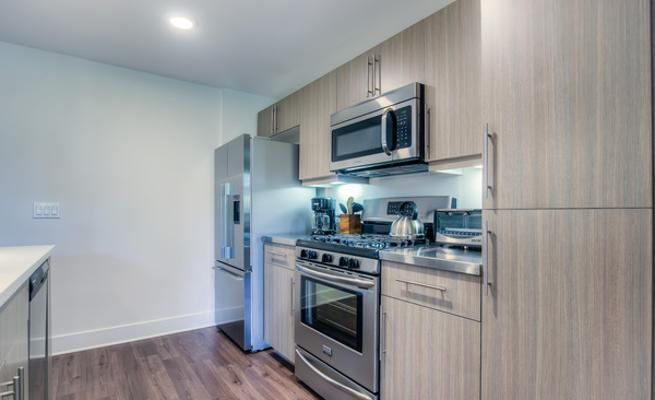 Playa Vista House | Runway House Unit #214
